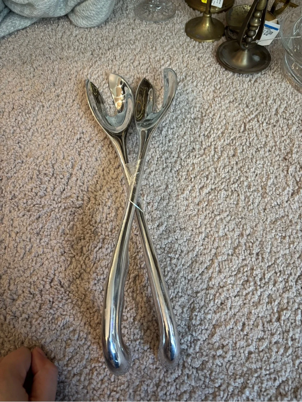 Nima Oberoi Lunares San Francisco utensil set up